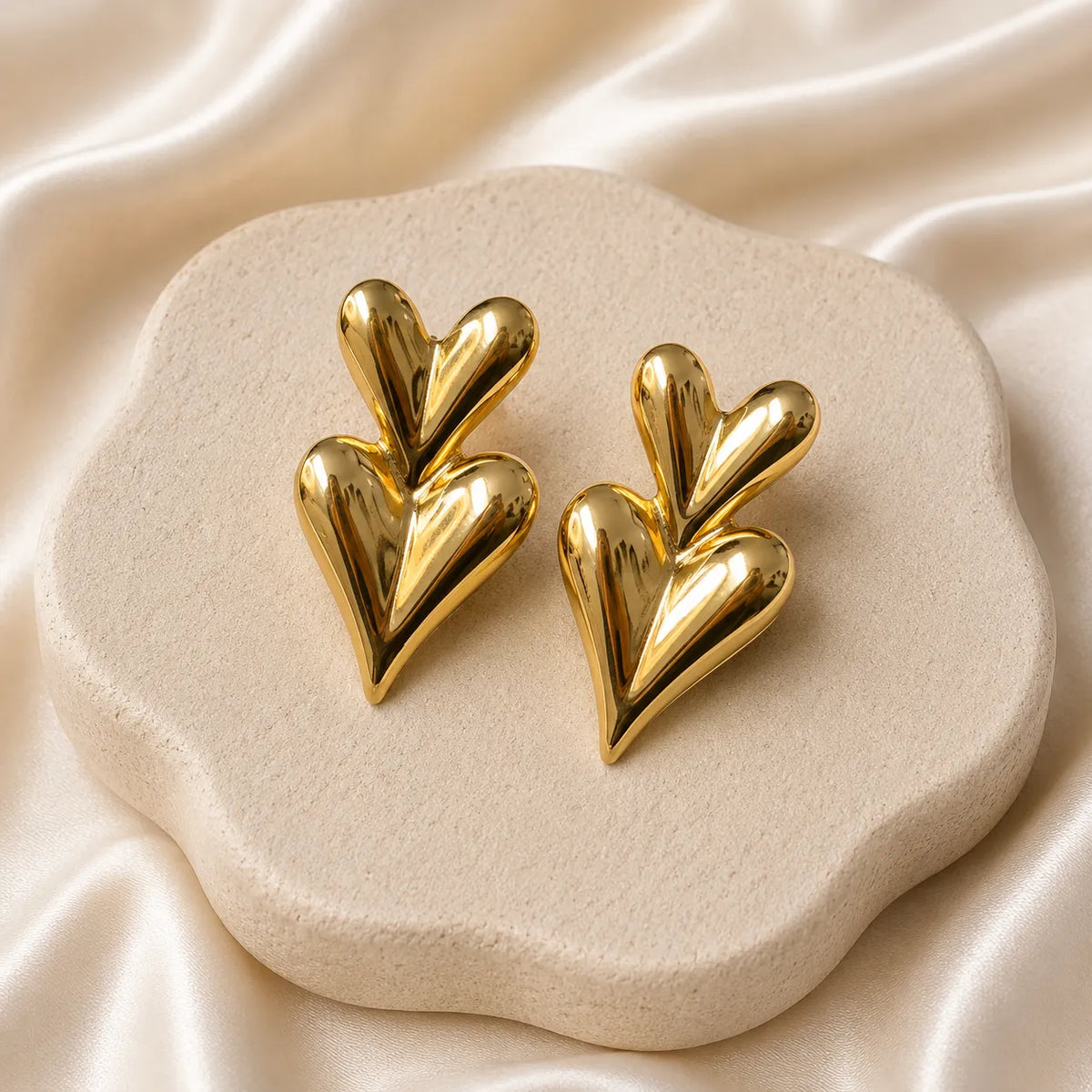 Amour Heart Earrings