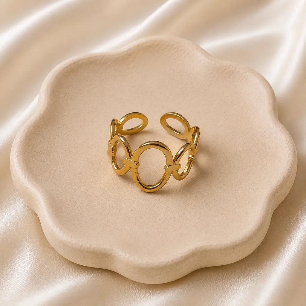 Celeste Oval Open Ring