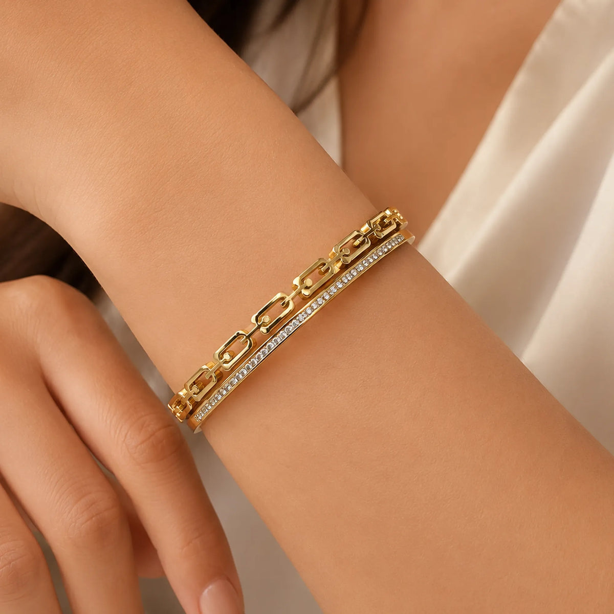 Crystal Link Luxe Bangle